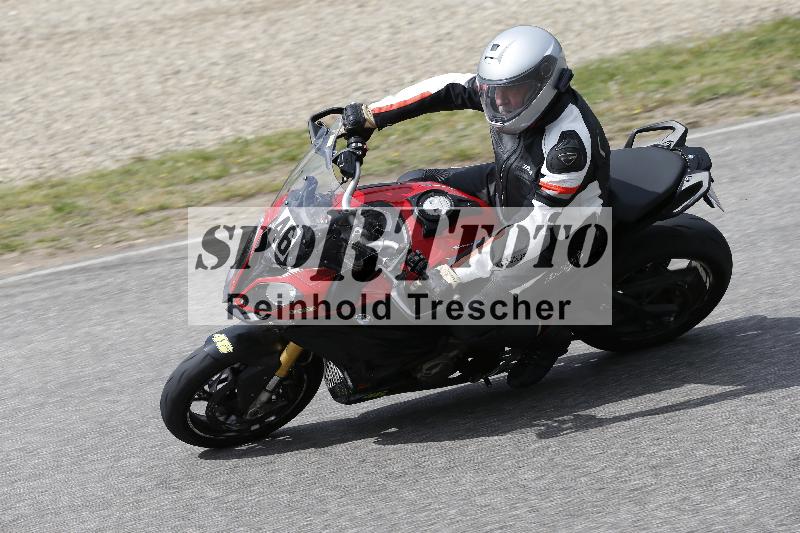 /10 20.04.2026  Pluess Moto Sport ADR/Einsteiger/46
